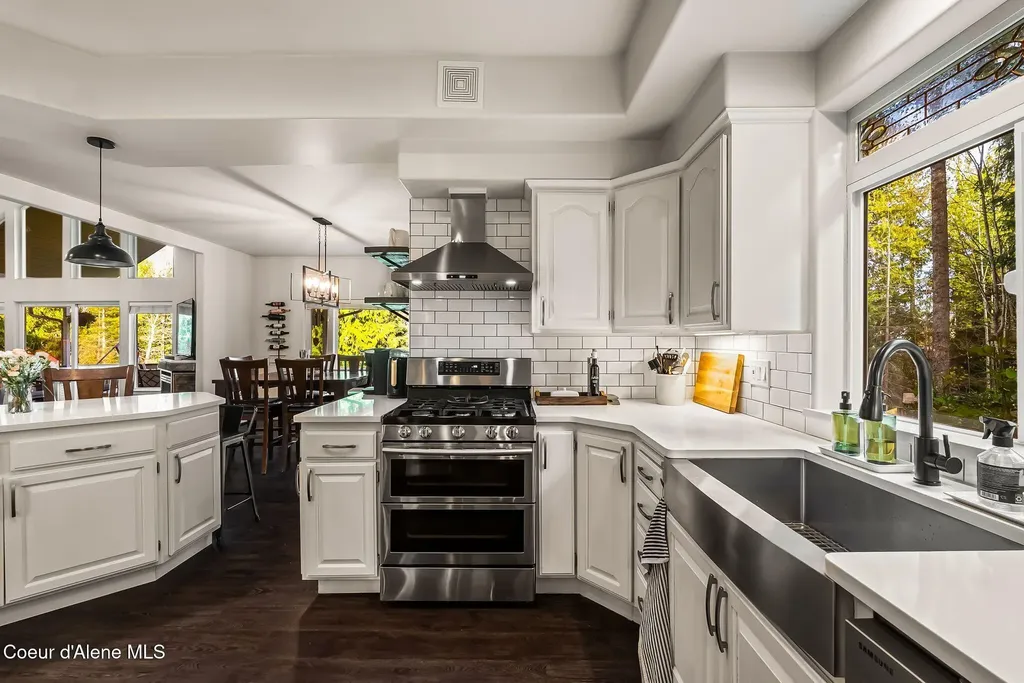 244 Leisure Lane Sandpoint ID 83864