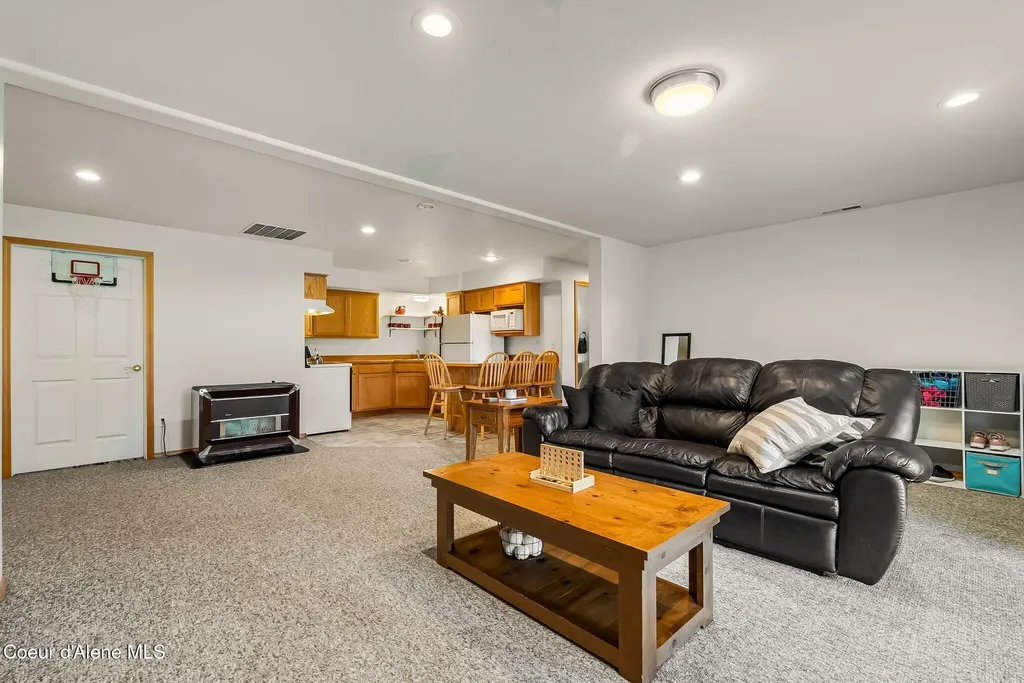 244 Leisure Lane Sandpoint ID 83864