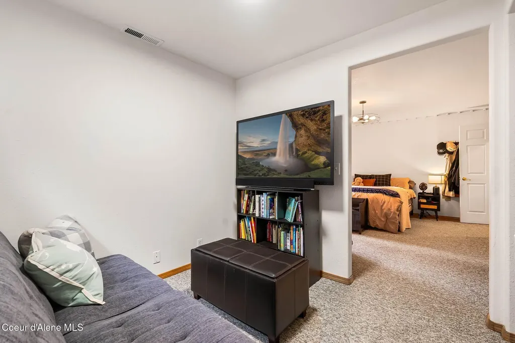 244 Leisure Lane Sandpoint ID 83864