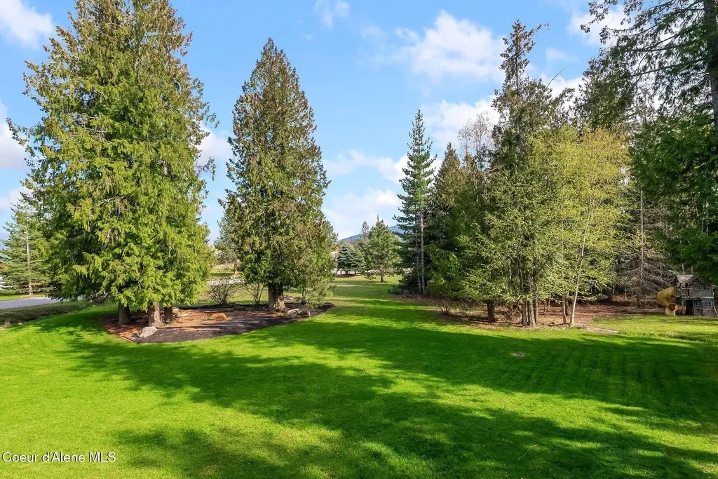 244 Leisure Lane Sandpoint ID 83864
