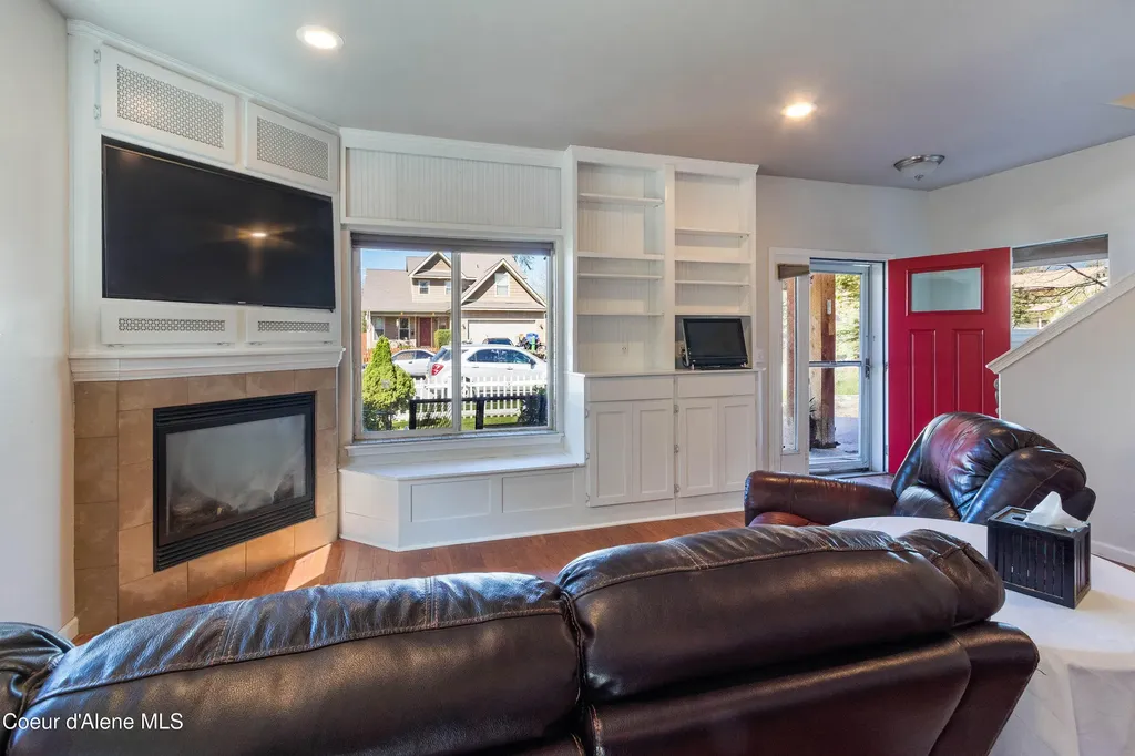 425 S Ella Avenue Sandpoint ID 83864