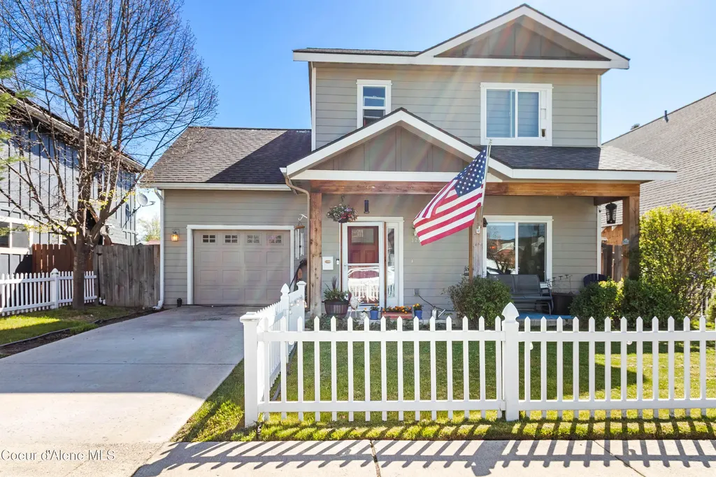 425 S Ella Avenue Sandpoint ID 83864