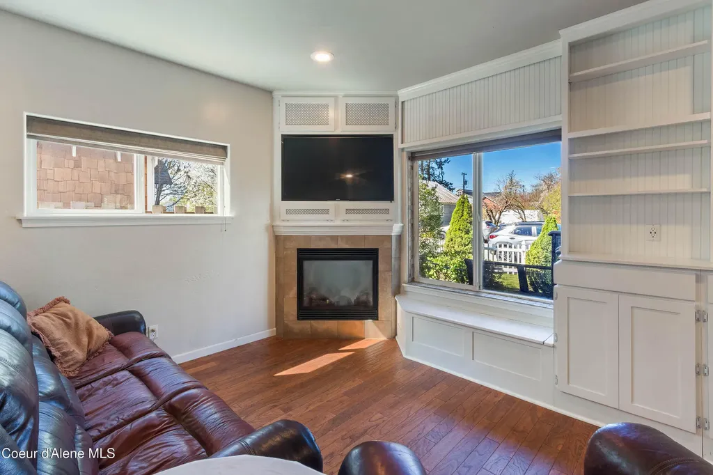 425 S Ella Avenue Sandpoint ID 83864