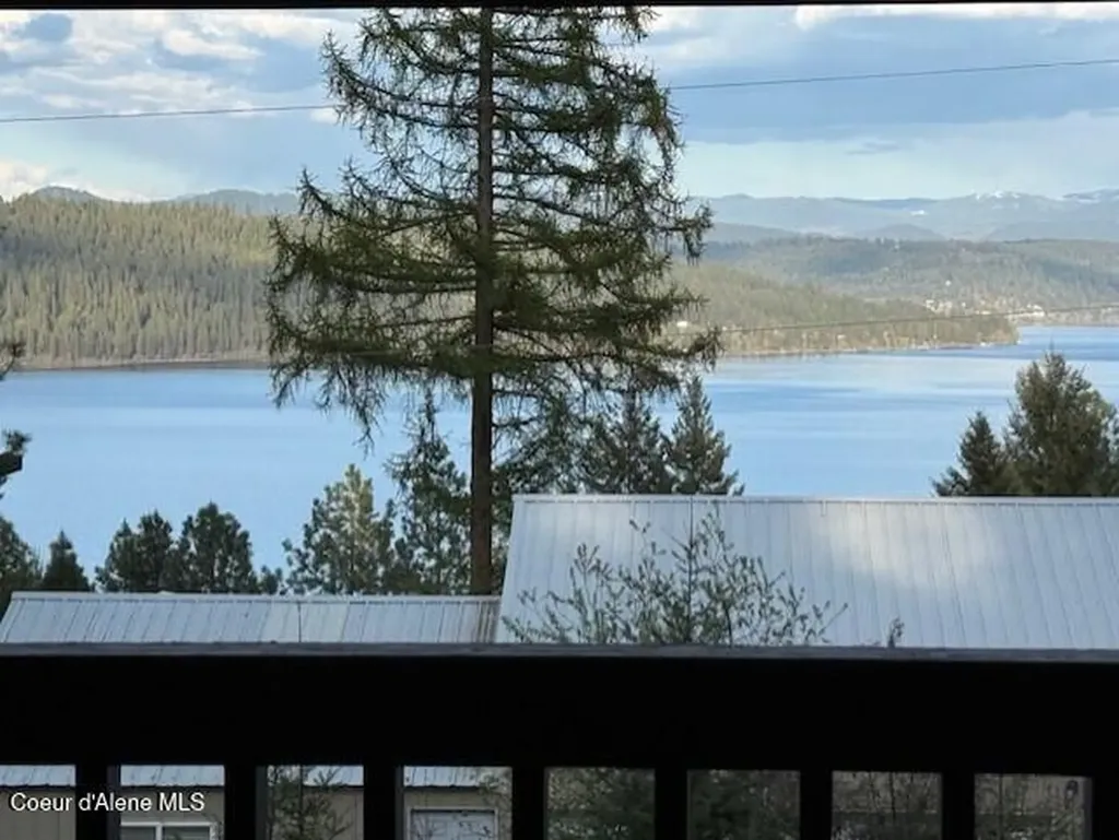 22383 S Carroll Drive Worley ID 83876