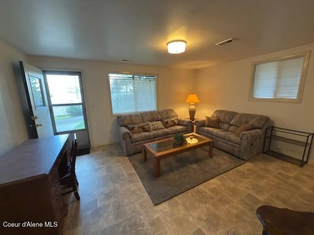 22383 S Carroll Drive Worley ID 83876