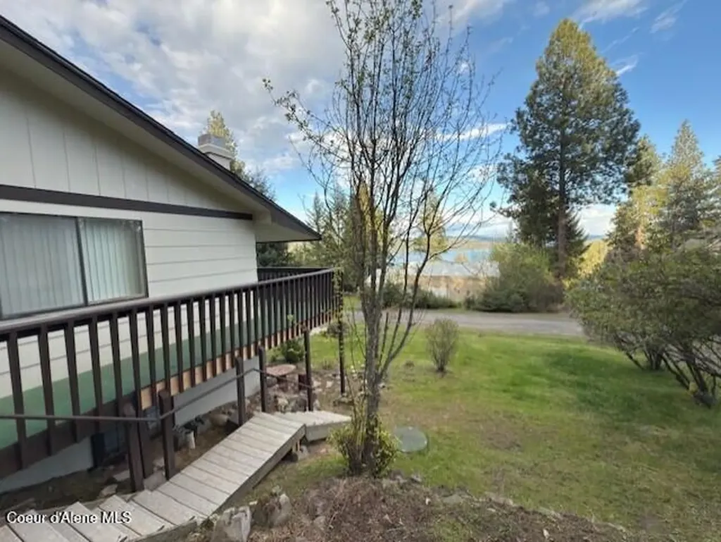 22383 S Carroll Drive Worley ID 83876