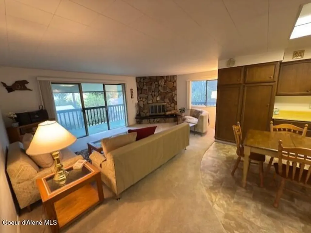 22383 S Carroll Drive Worley ID 83876