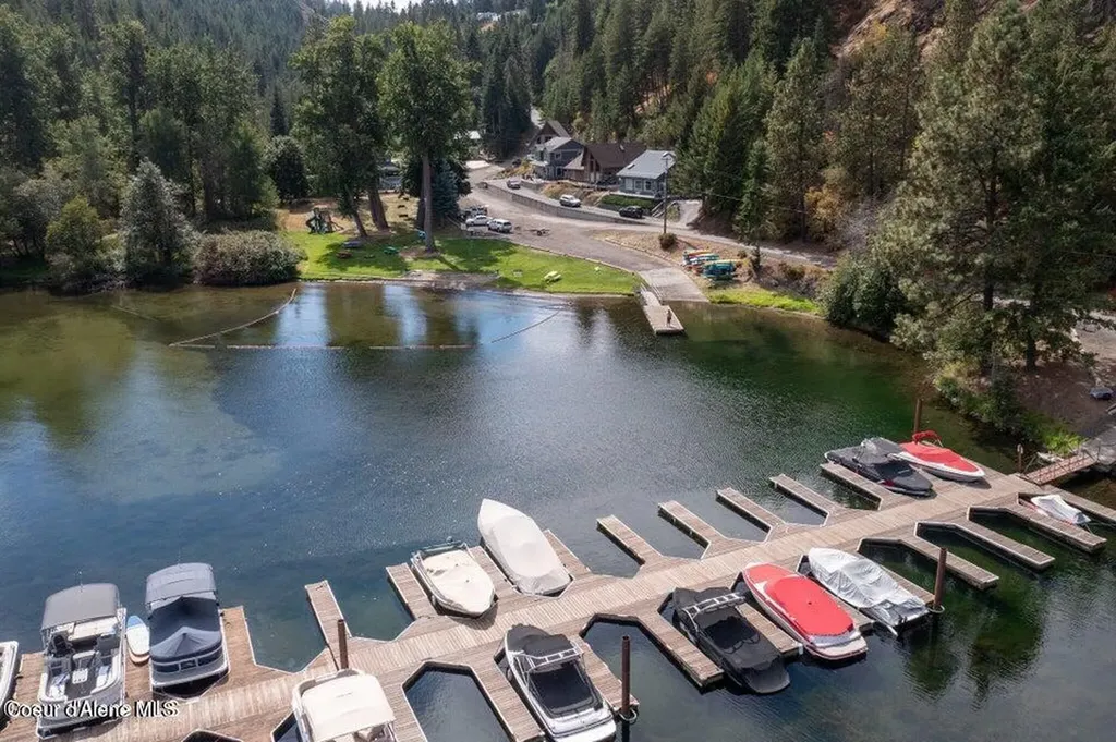 22383 S Carroll Drive Worley ID 83876