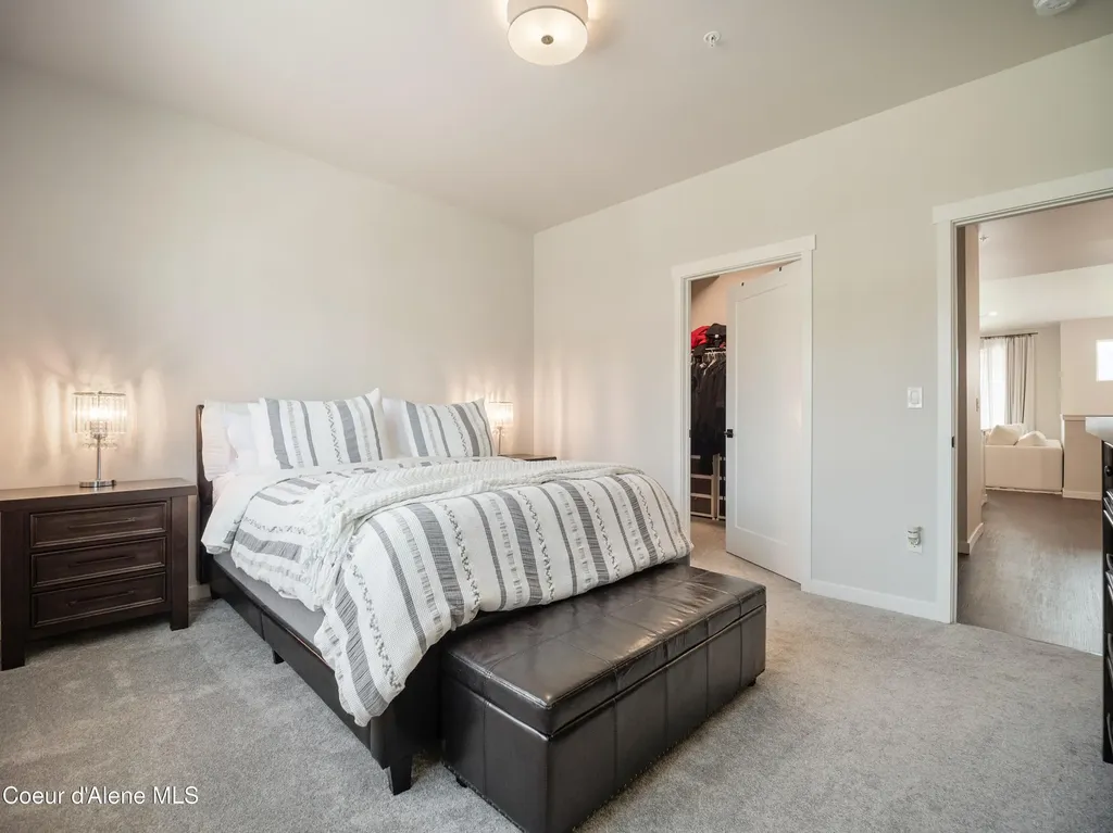 1227 E Millworx Loop Post Falls ID 83854