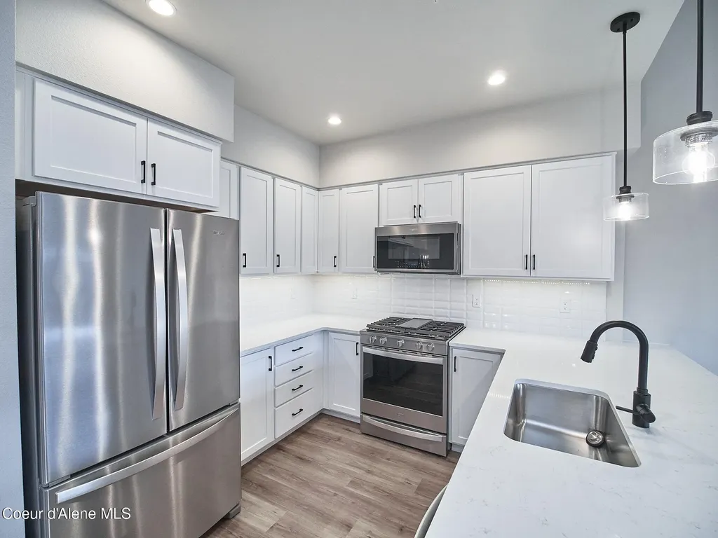 1227 E Millworx Loop Post Falls ID 83854