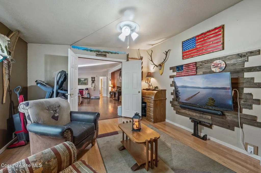14069 E Twete Road Athol ID 83801
