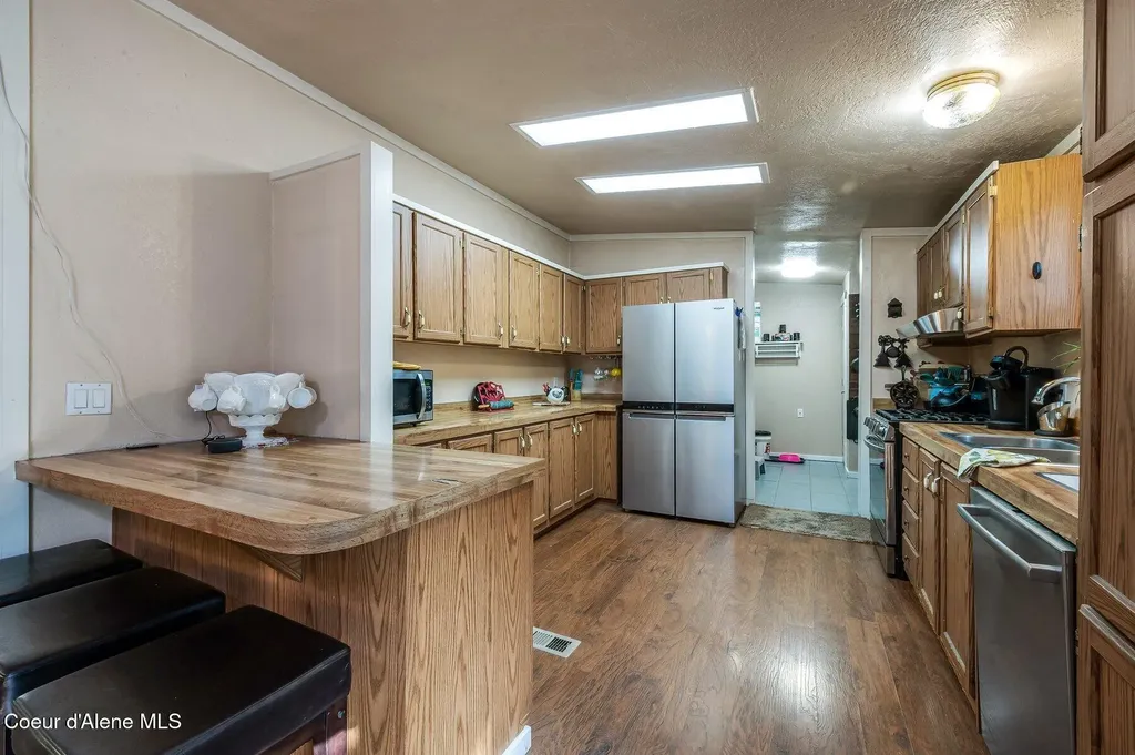 14069 E Twete Road Athol ID 83801
