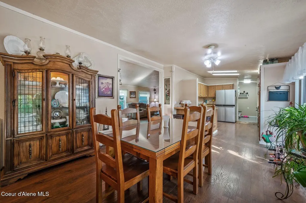 14069 E Twete Road Athol ID 83801