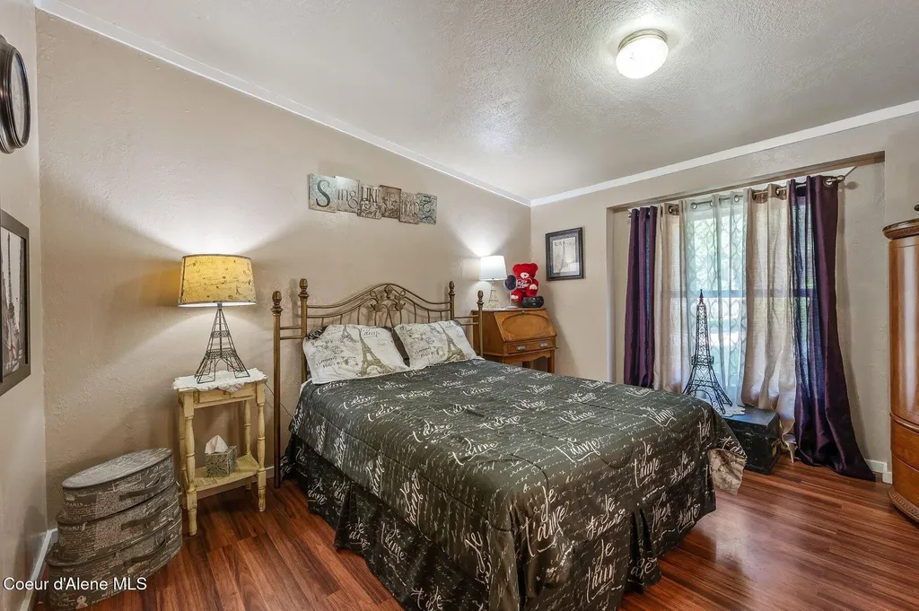 14069 E Twete Road Athol ID 83801