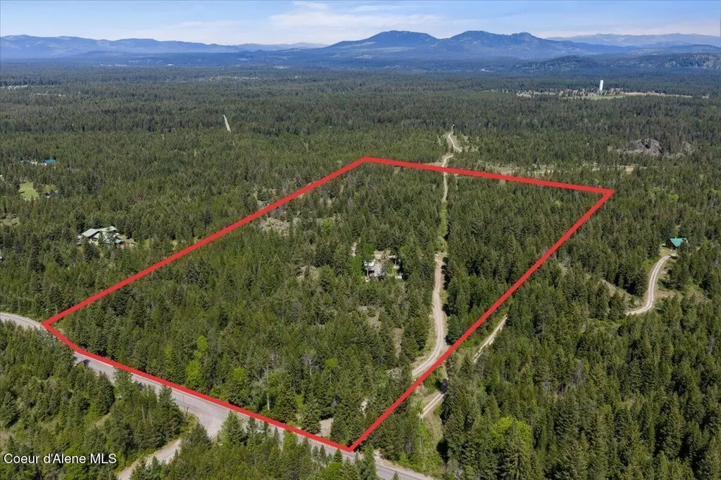 14069 E Twete Road Athol ID 83801