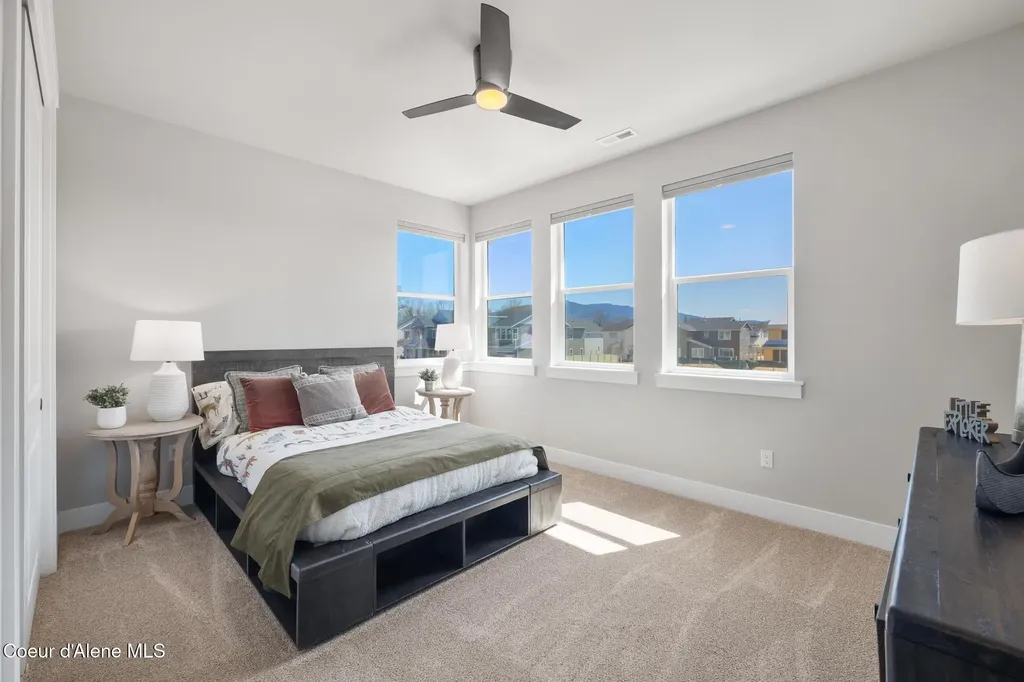 627 Moscow Street Sandpoint ID 83864