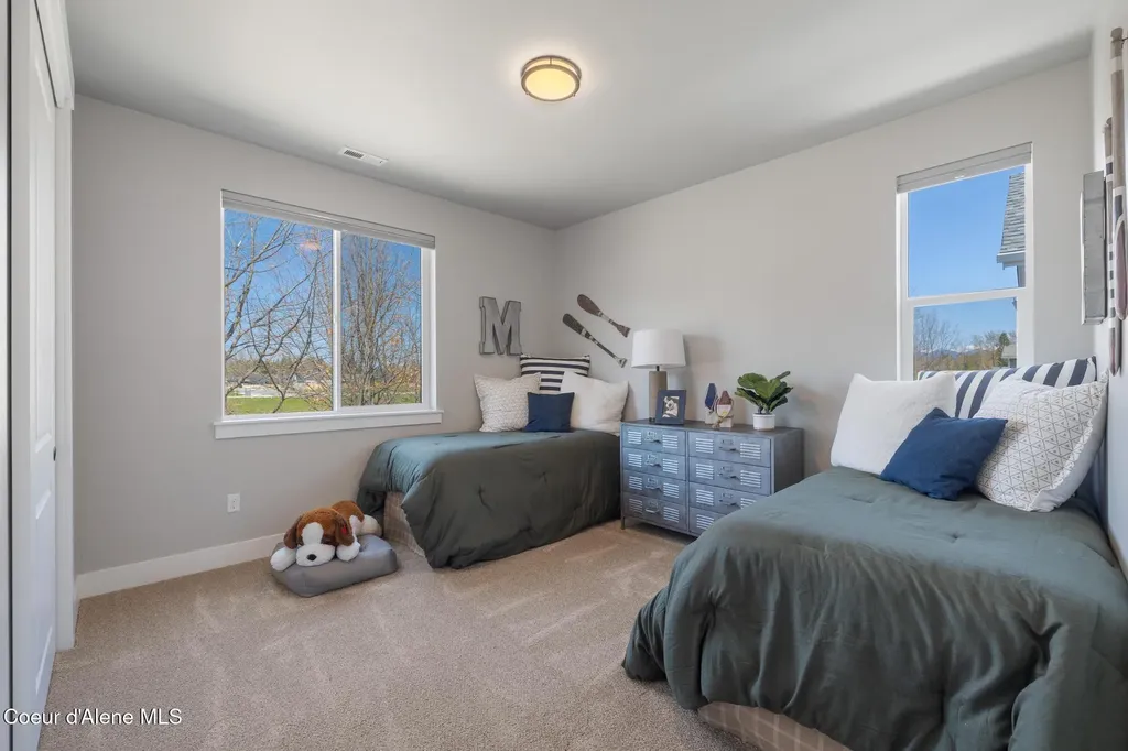 627 Moscow Street Sandpoint ID 83864