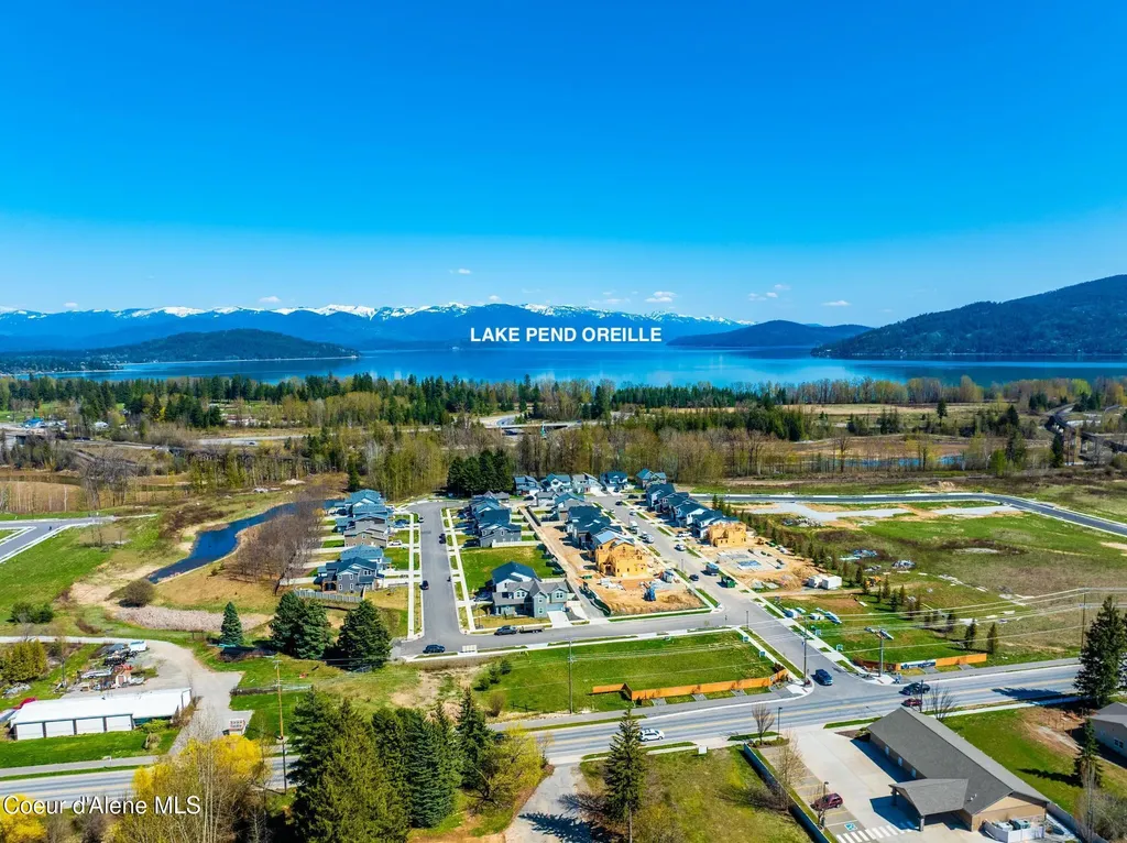 627 Moscow Street Sandpoint ID 83864