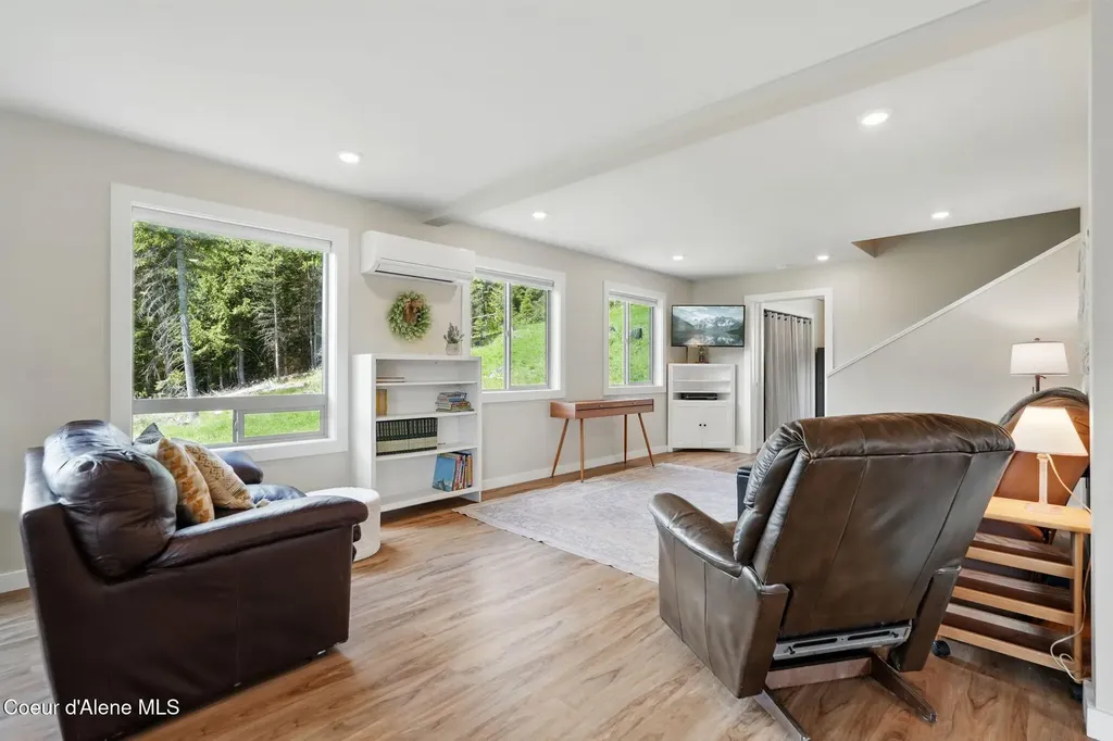 204 Courtlen Court Priest Lake ID 83856