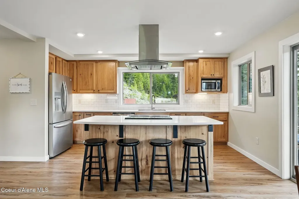 204 Courtlen Court Priest Lake ID 83856
