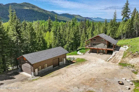204 Courtlen Court Priest Lake ID 83856