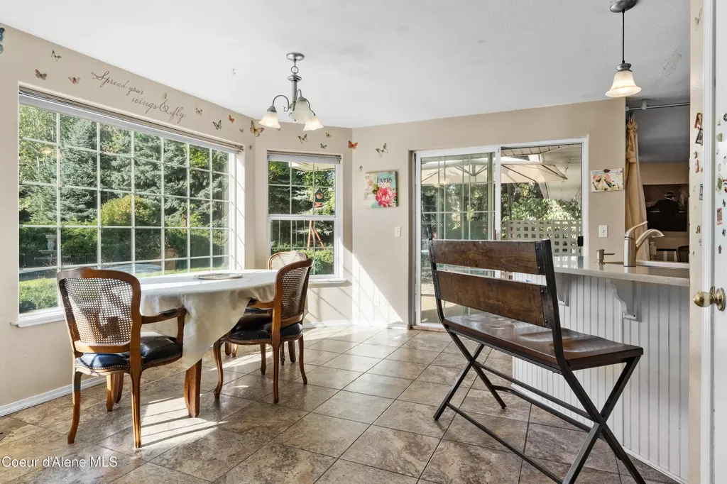 7535 N Mount Carrol Street Dalton Gardens ID 83815