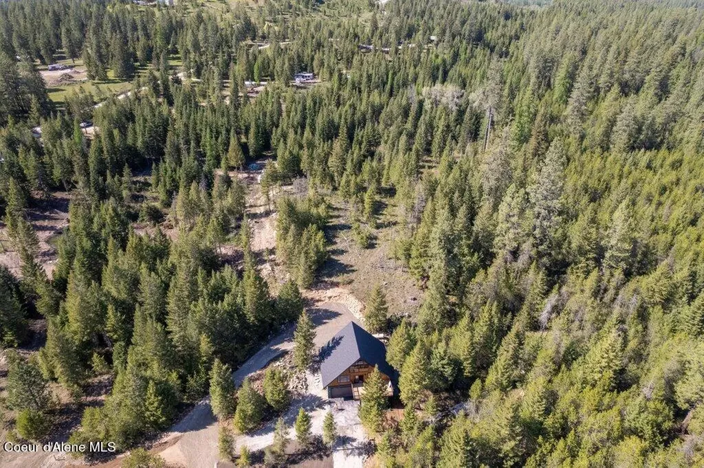 141 Amaze Way Athol ID 83801