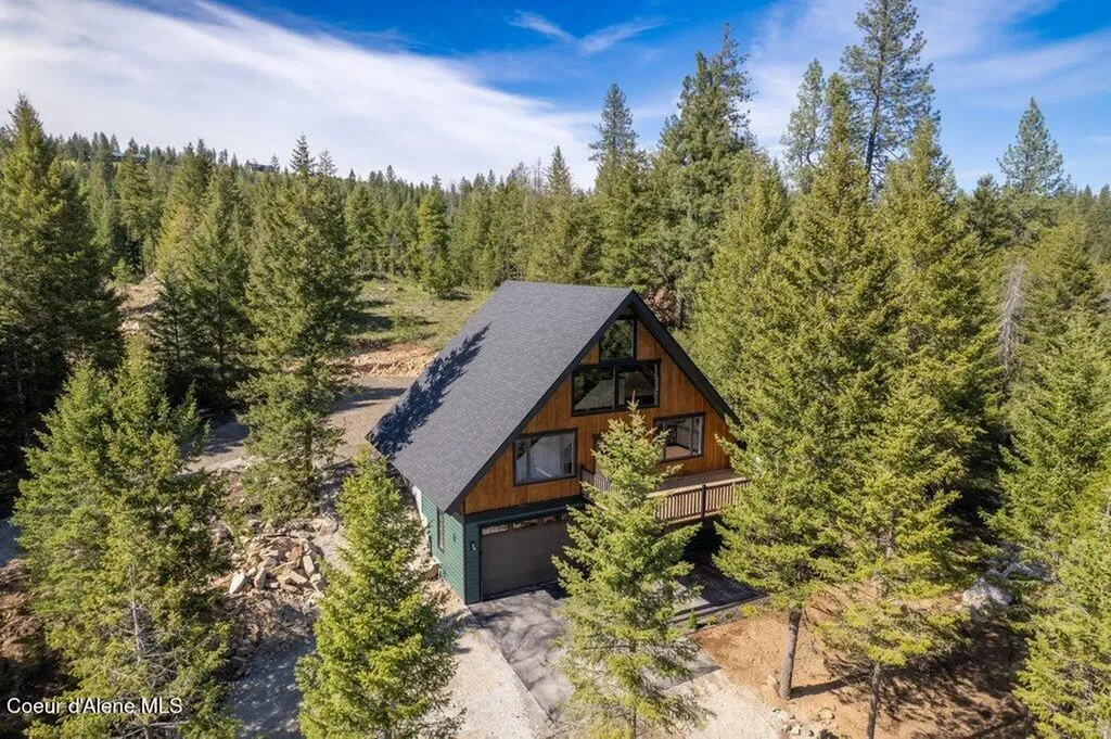 141 Amaze Way Athol ID 83801