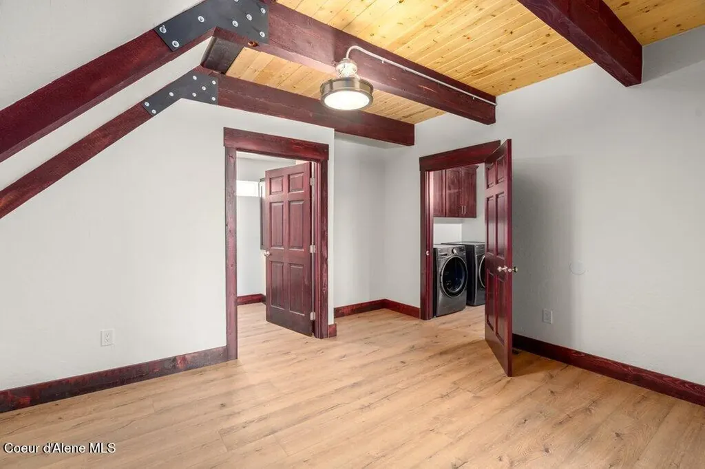 141 Amaze Way Athol ID 83801