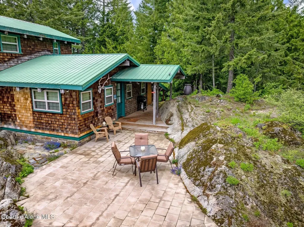 1298 Raven Ridge Road Sandpoint ID 83864