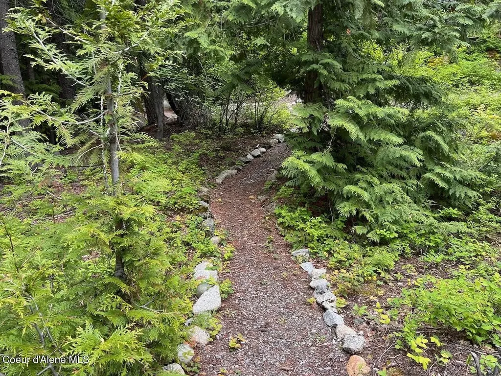 1298 Raven Ridge Road Sandpoint ID 83864