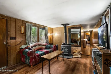 582 Mountain View Road Clark Fork ID 83811
