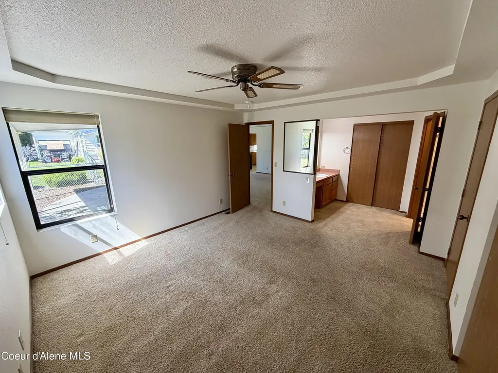 1537 W Woodlawn Drive Hayden ID 83835