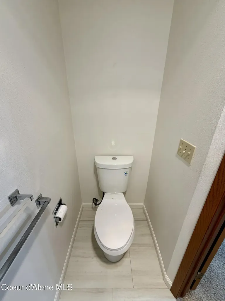 1537 W Woodlawn Drive Hayden ID 83835