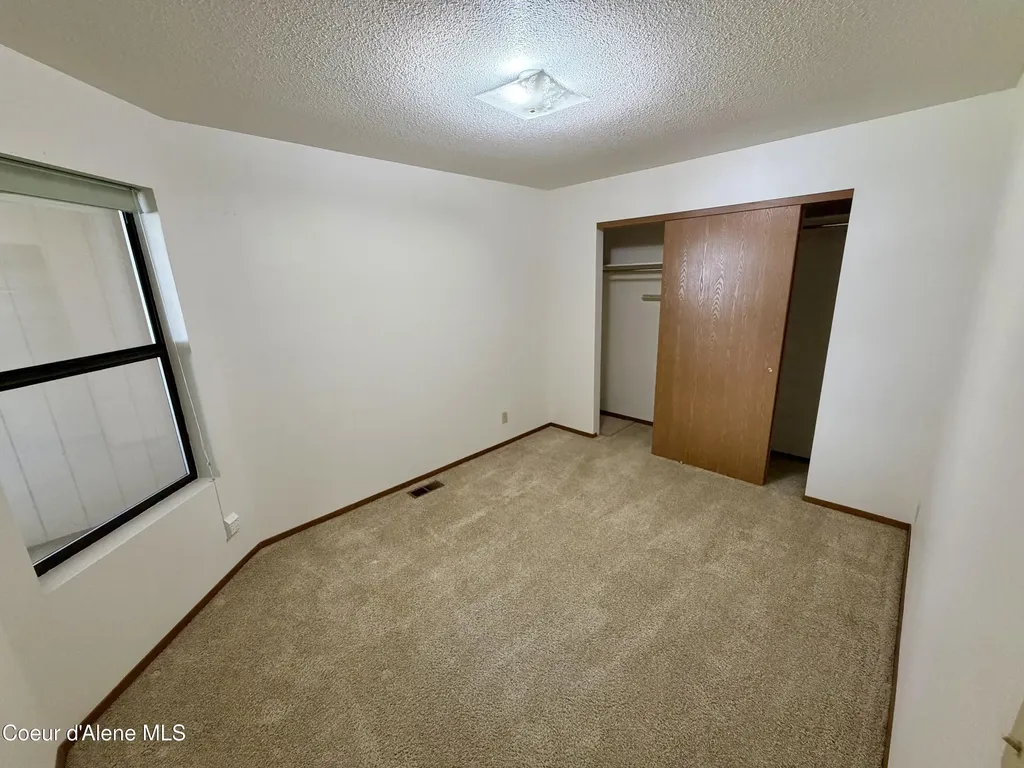 1537 W Woodlawn Drive Hayden ID 83835