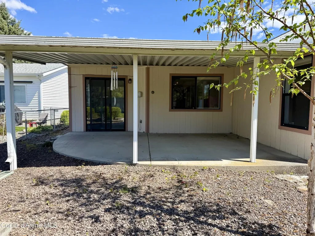 1537 W Woodlawn Drive Hayden ID 83835