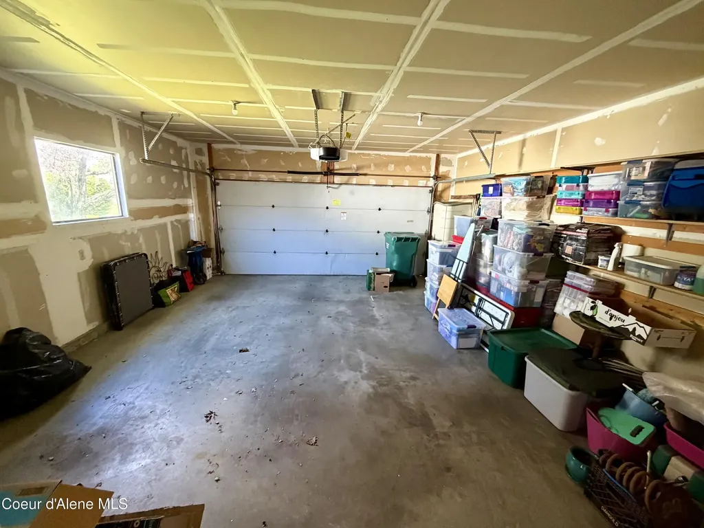 1537 W Woodlawn Drive Hayden ID 83835