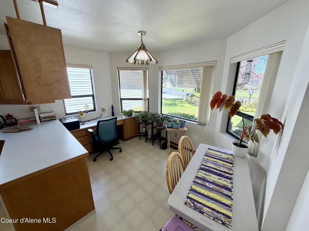 1537 W Woodlawn Drive Hayden ID 83835
