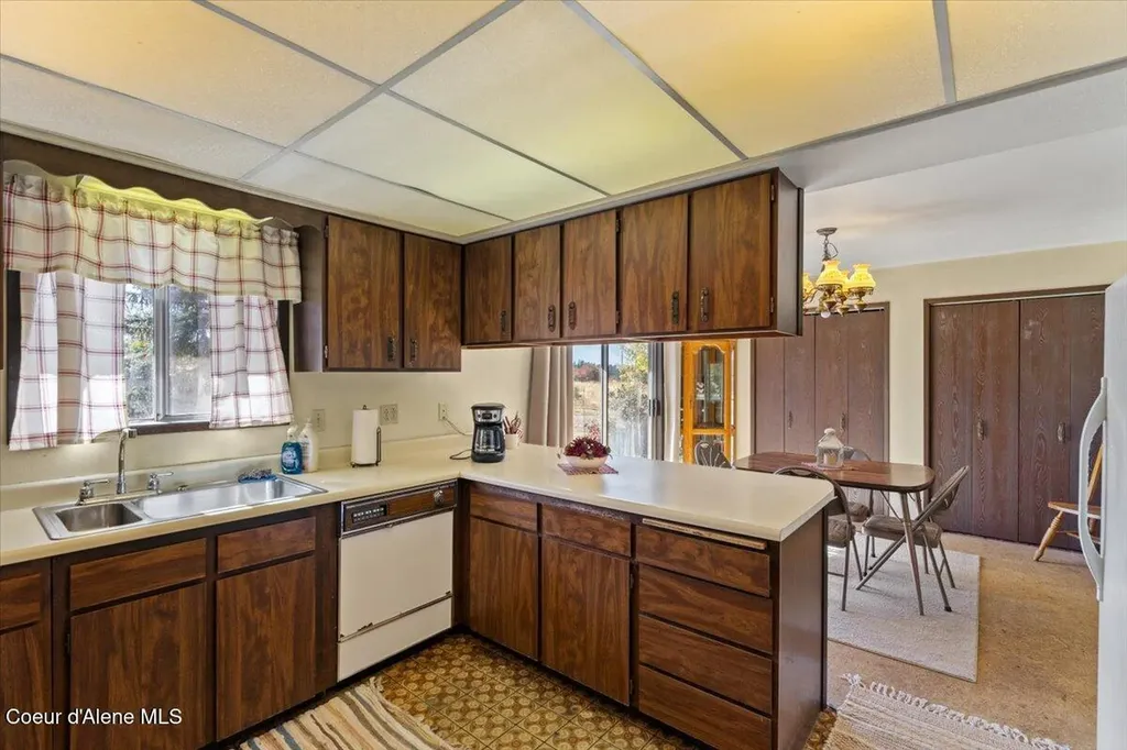 15200 N Rimrock Road Hayden ID 83835