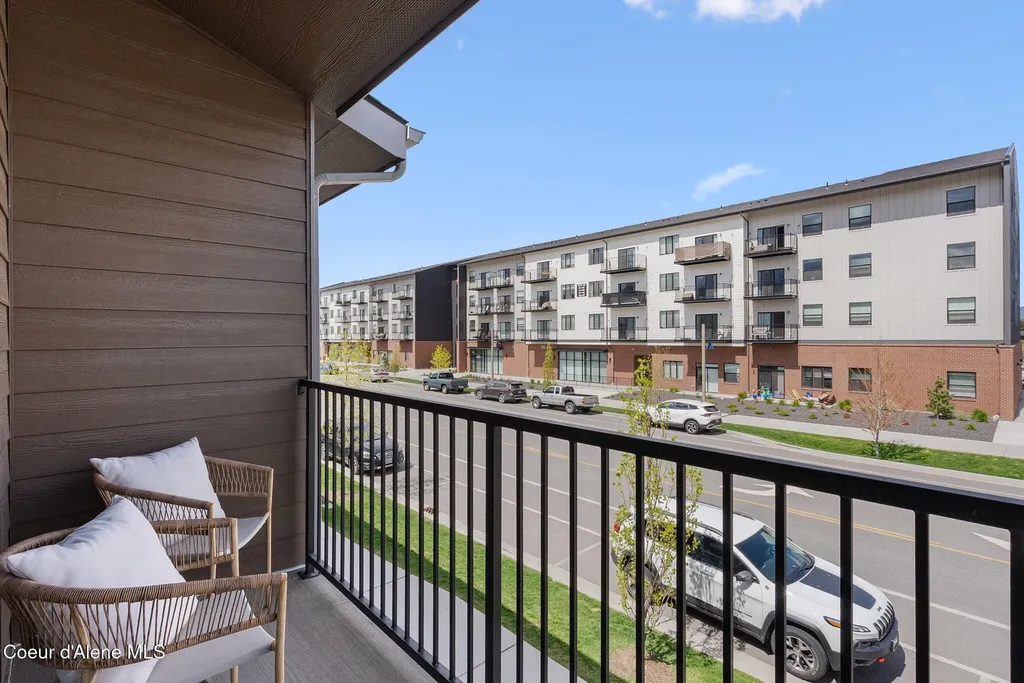 1008 E 4th Avenue Post Falls ID 83854