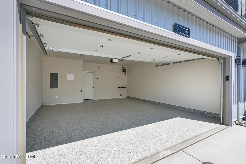 1008 E 4th Avenue Post Falls ID 83854