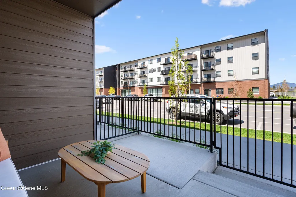 1008 E 4th Avenue Post Falls ID 83854