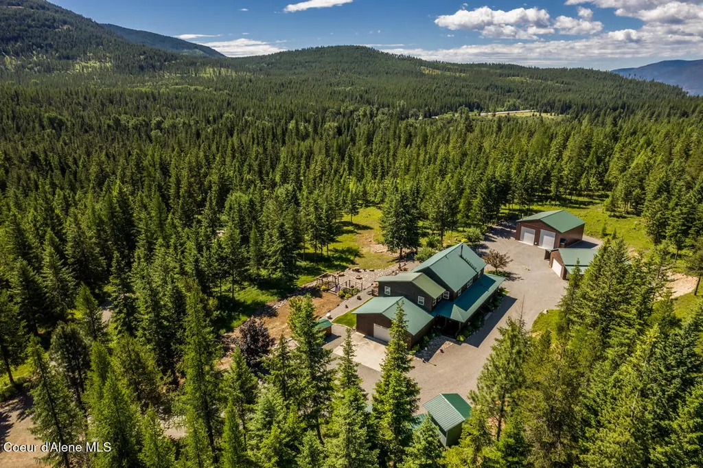 516 Culvert Lane Bonners Ferry ID 83805