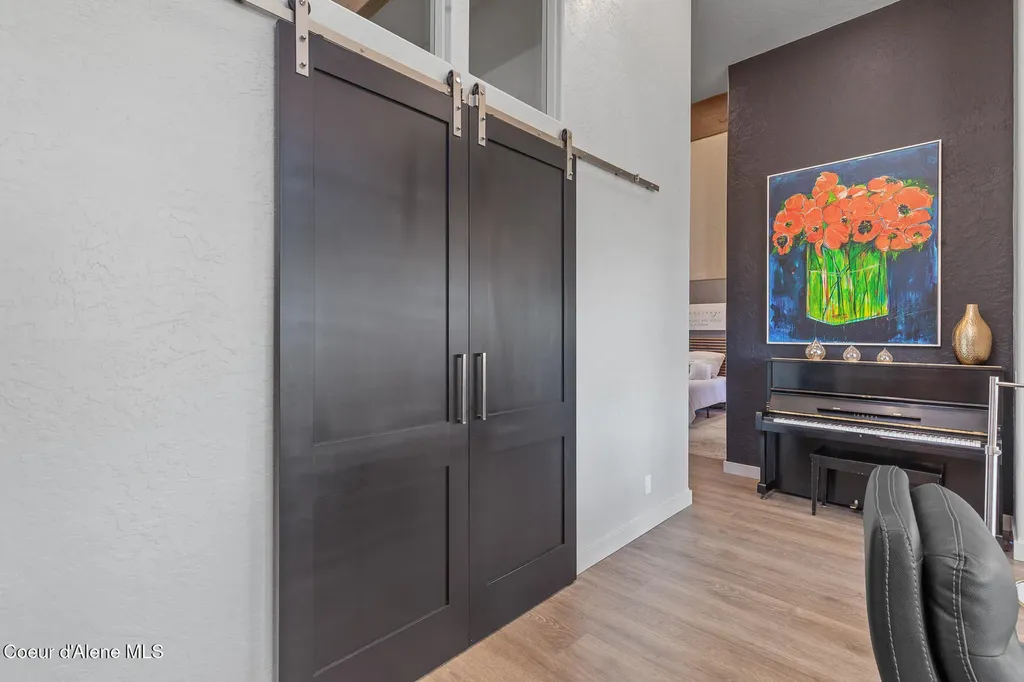 8655 E Challenge Road Hayden ID 83835