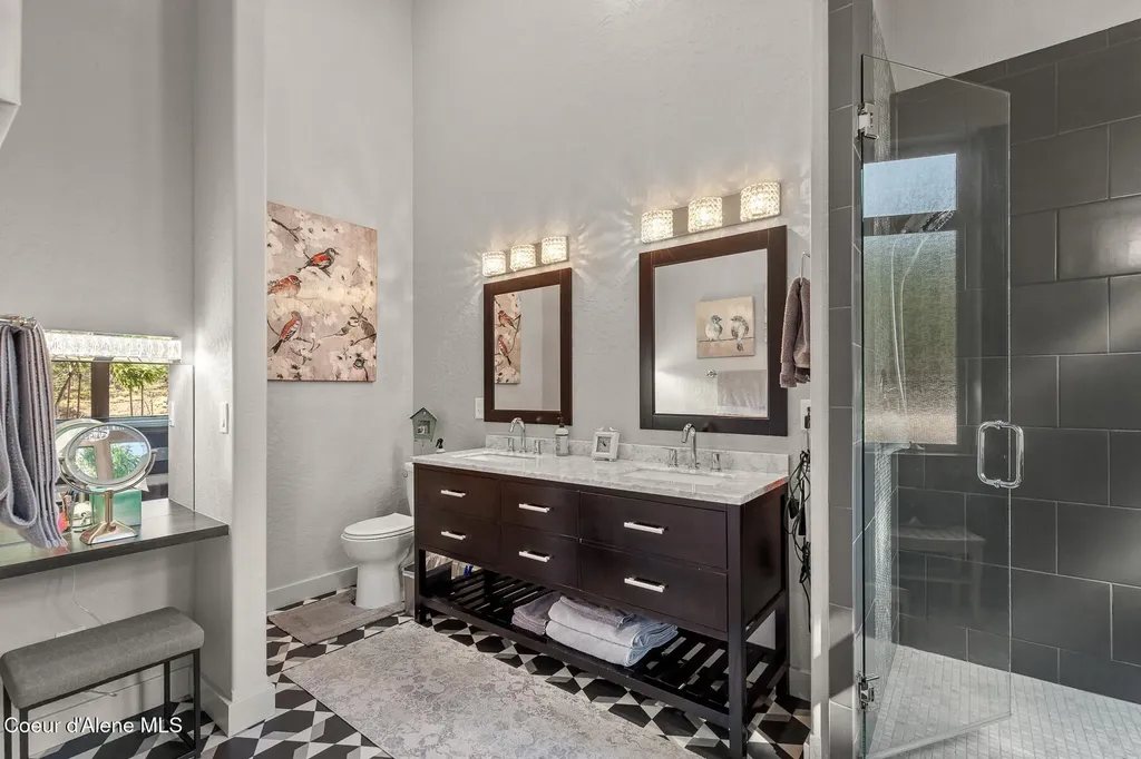 8655 E Challenge Road Hayden ID 83835