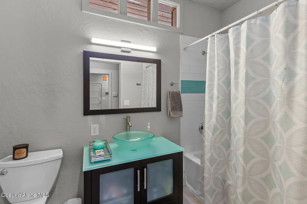 8655 E Challenge Road Hayden ID 83835