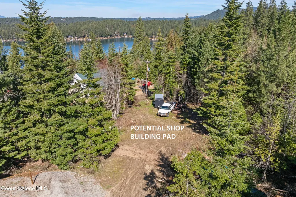 8655 E Challenge Road Hayden ID 83835