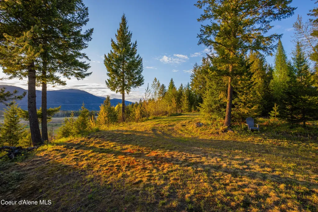 1894 Bowen Arrow Road Sandpoint ID 83864