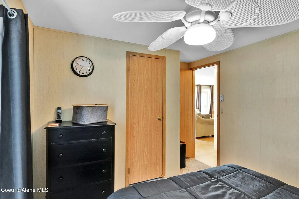 181 Circle Drive Hope ID 83836