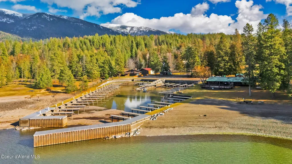 181 Circle Drive Hope ID 83836